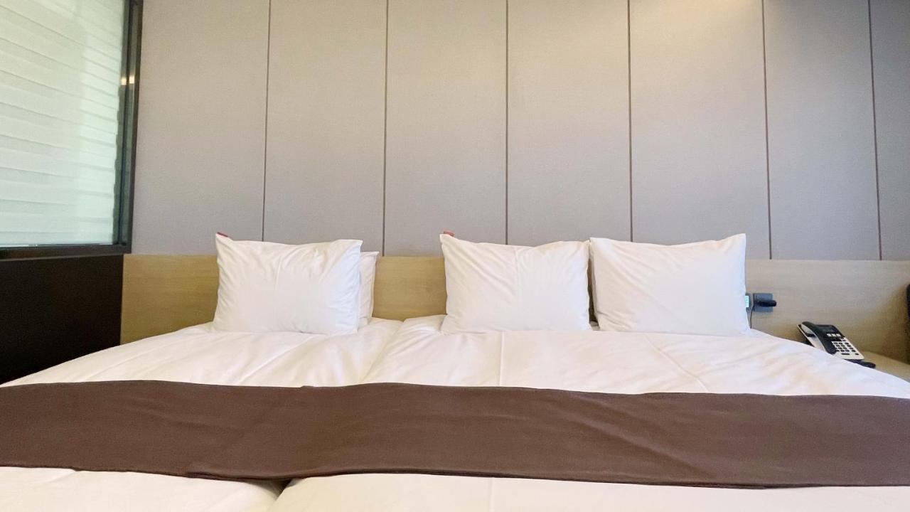 Jackson9S Hotel تشنتشون المظهر الخارجي الصورة